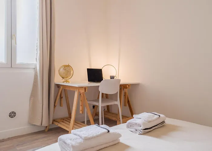 Douce Escale A La Cite Διαμέρισμα *